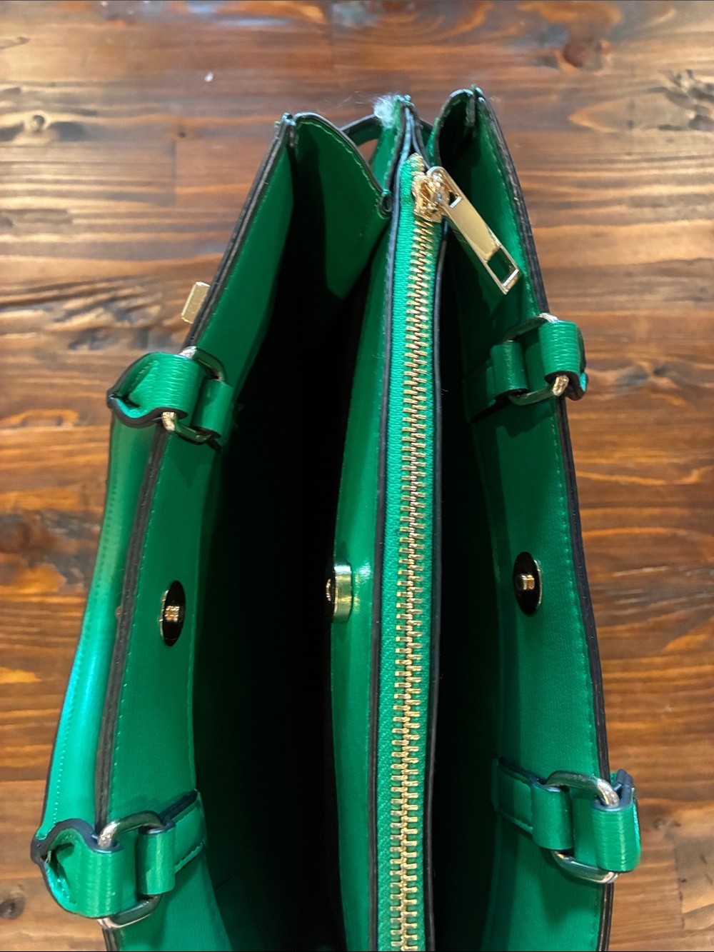 ALDO Green Structured Satchel with Gold Hardware - Picture 4 of 7